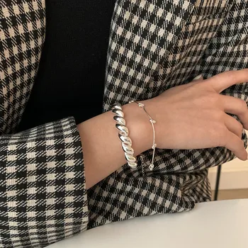 2022 Nový korejský Vintage Stříbrné Barvy Twist Náramek pro Ženy Geometrické Kolo Nastavitelný Otevřené Náramek Hip Hop Šperky HANGZHI